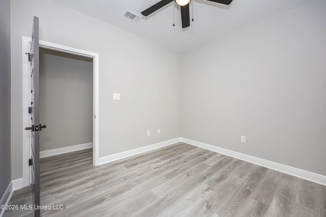 533 Oak Street, Ocean Springs, MS 39564
