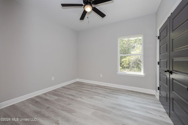 533 Oak Street, Ocean Springs, MS 39564