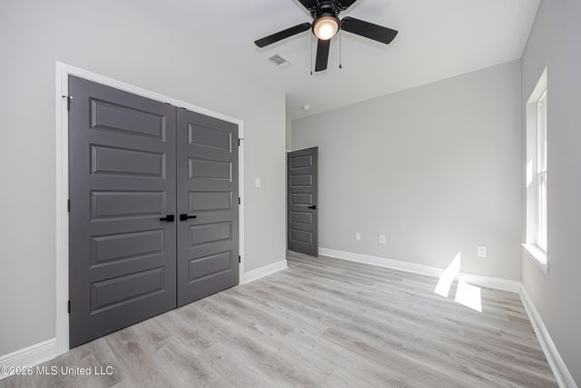 533 Oak Street, Ocean Springs, MS 39564