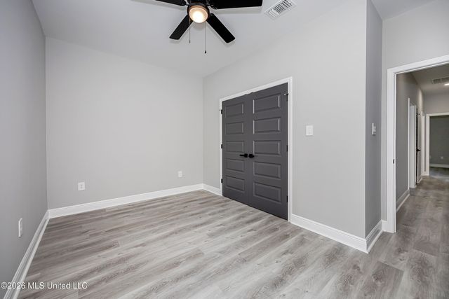 533 Oak Street, Ocean Springs, MS 39564