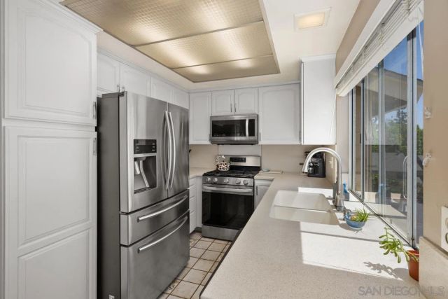 3057 Old Bridgeport Way, San Digo, CA 92111