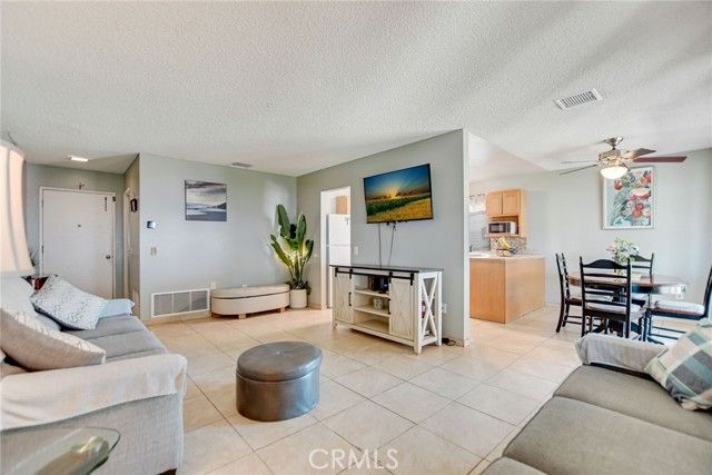 1602 Glover Street, Redlands, CA 92374