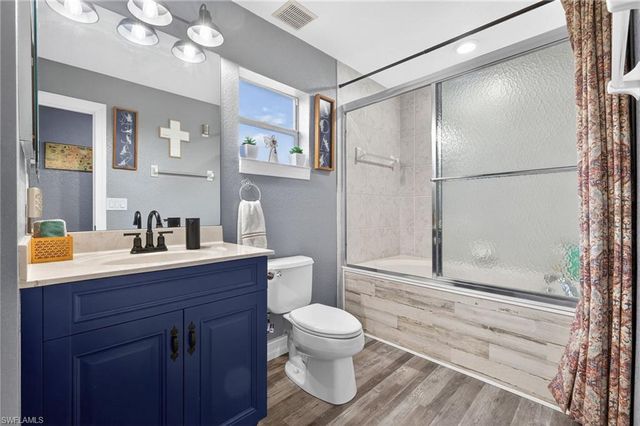 2807 52nd ST SW, Lehigh Acres, FL 33976