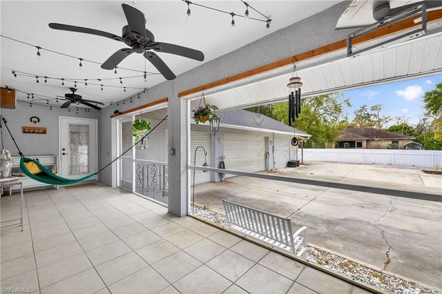 2807 52nd ST SW, Lehigh Acres, FL 33976