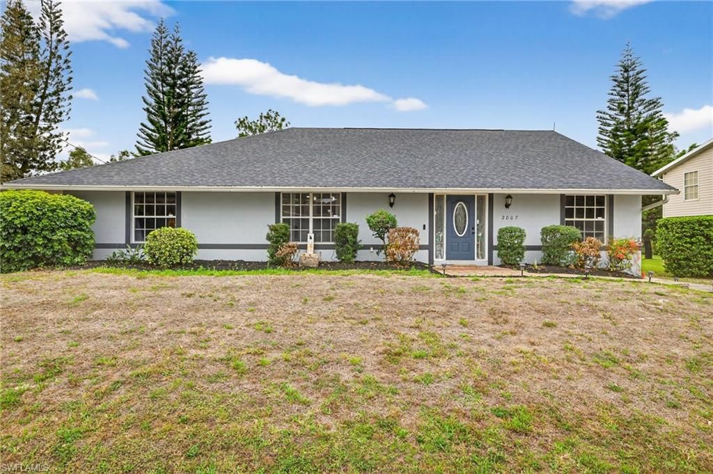 2807 52nd ST SW, LEHIGH ACRES, FL 33976 — exterior
