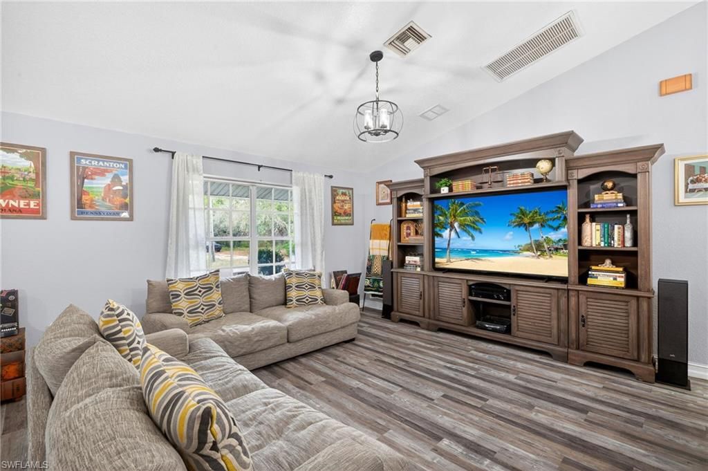 2807 52nd ST SW, LEHIGH ACRES, FL 33976 — photo 4