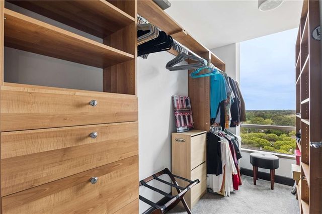 700 Park Regency Place NE 2002, Atlanta, GA 30326