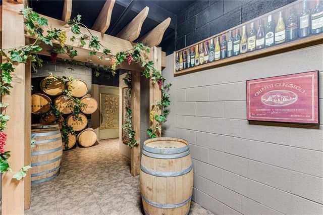 700 Park Regency Place NE 2002, Atlanta, GA 30326