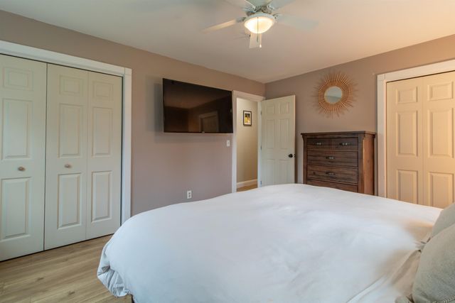 287 Lakeview Drive, Derby, VT 05829
