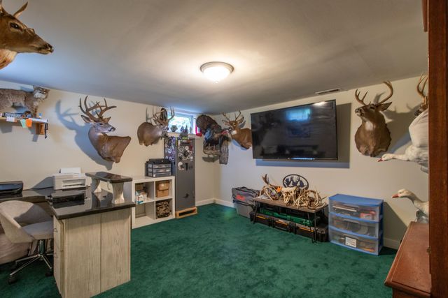 287 Lakeview Drive, Derby, VT 05829
