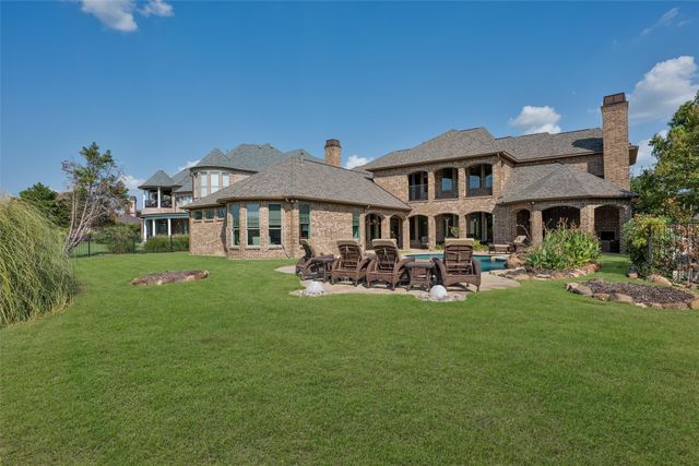 2113 Kings Pass, Heath, TX 75032