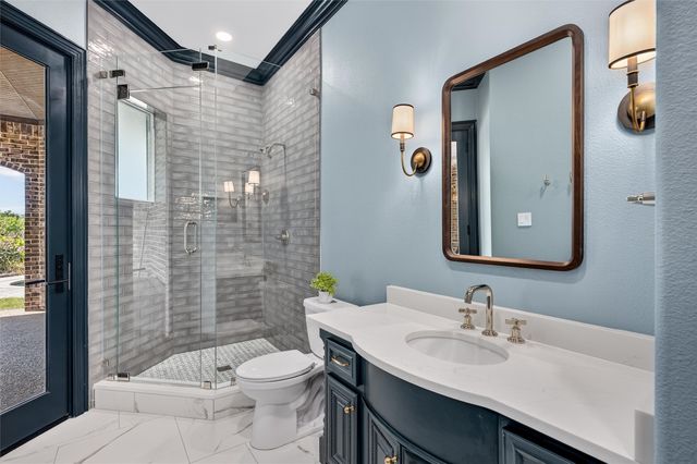 2113 Kings Pass, Heath, TX 75032
