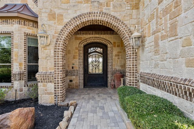 2113 Kings Pass, Heath, TX 75032
