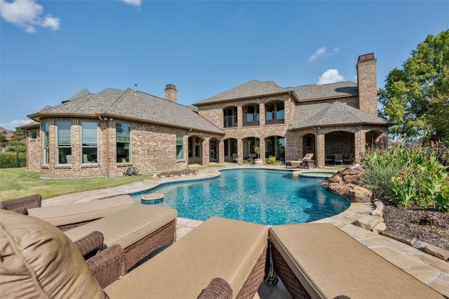 2113 Kings Pass, Heath, TX 75032