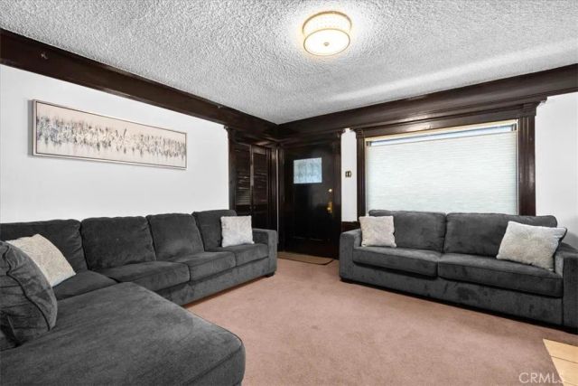3023 4th Avenue, Jefferson Park, CA 90018
