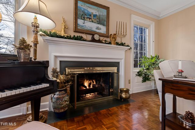 5 Llewellyn Wood, Johnson City, TN 37601