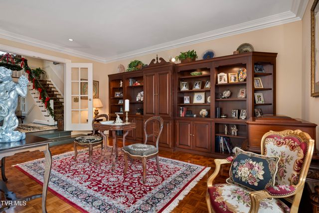 5 Llewellyn Wood, Johnson City, TN 37601