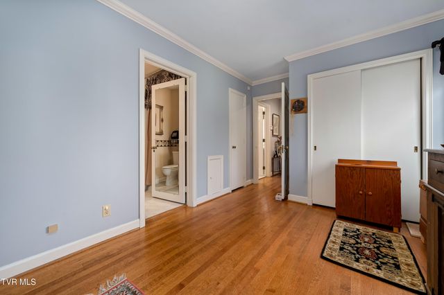 5 Llewellyn Wood, Johnson City, TN 37601