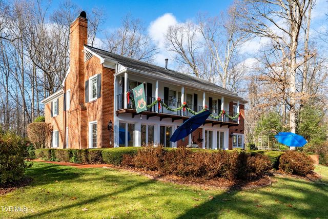 5 Llewellyn Wood, Johnson City, TN 37601