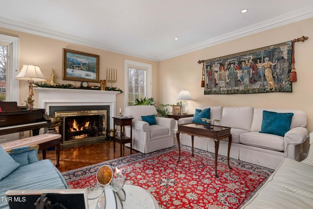 5 Llewellyn Wood, Johnson City, TN 37601