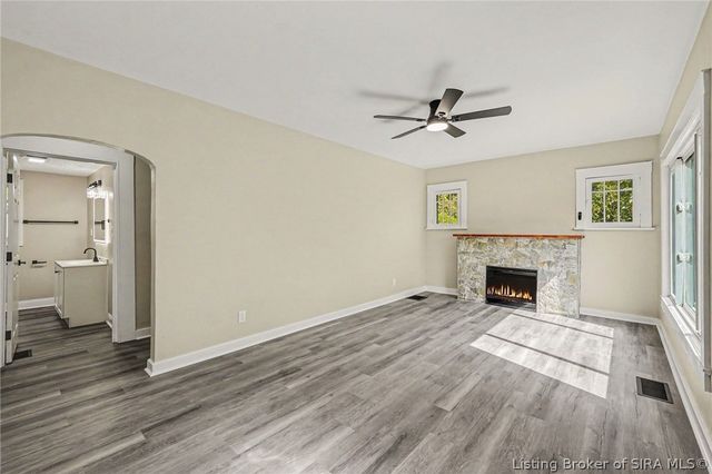 214 N Oak Street, Clarksville, IN 47129