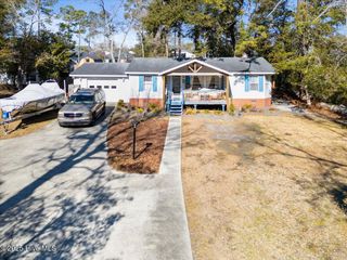9212 Heritage Drive, Calabash, NC 28467