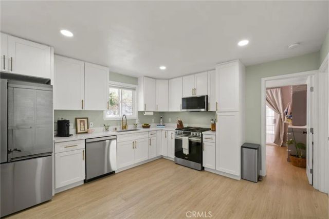 4020 Wall Street, Los Angeles, CA 90011
