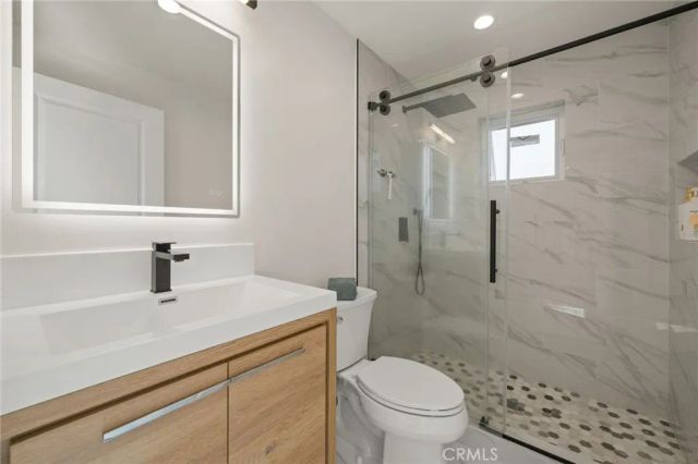 4020 Wall Street, Los Angeles, CA 90011