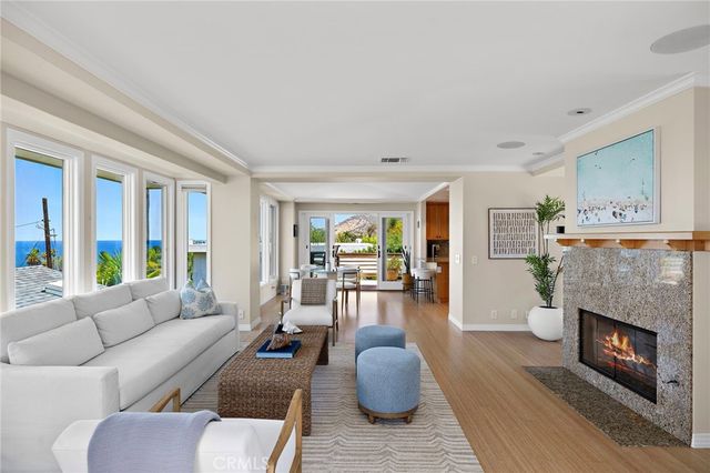 31953 10th Avenue, Laguna Beach, CA 92651