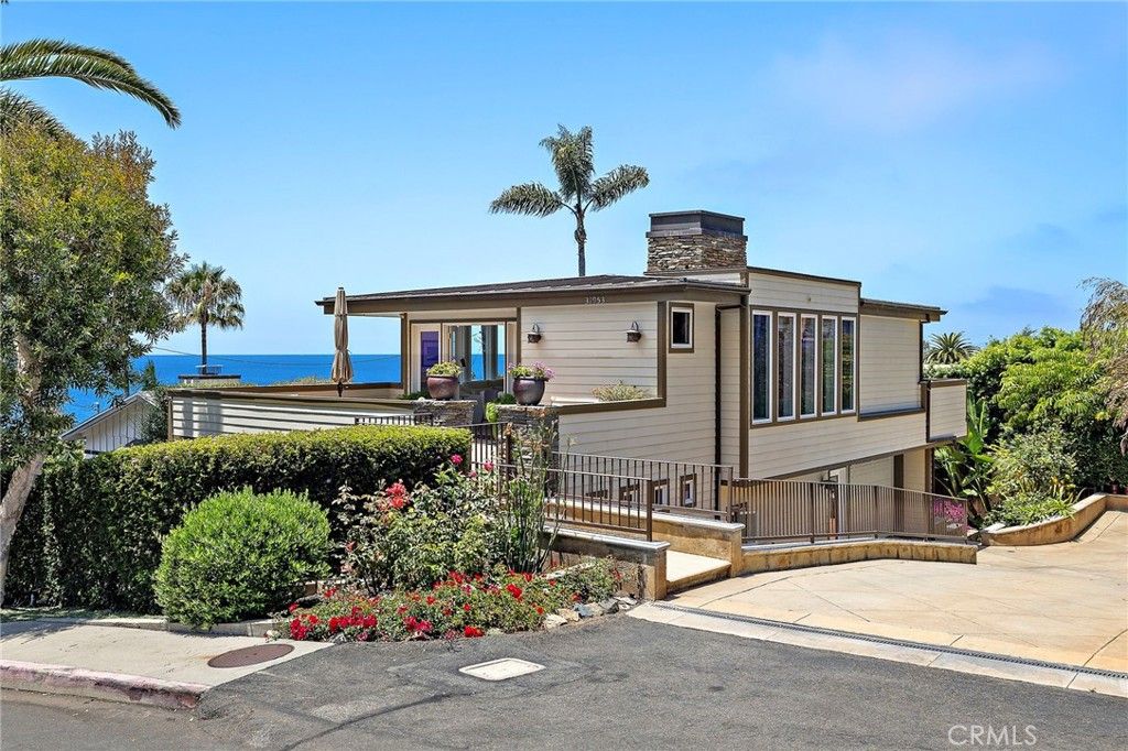 31953 10th Avenue, Laguna Beach, CA 92651
