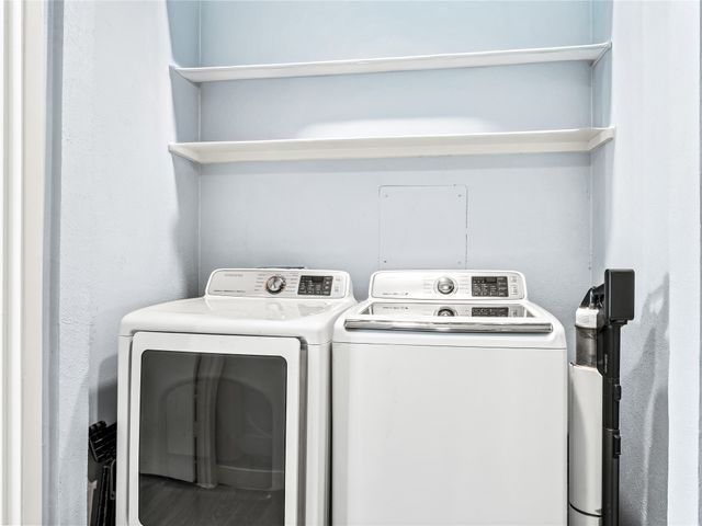 5132 Amesbury Drive 105, Dallas, TX 75206