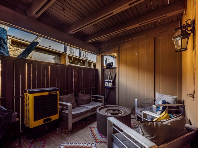 5132 Amesbury Drive 105, Dallas, TX 75206