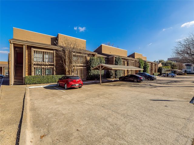 5132 Amesbury Drive 105, Dallas, TX 75206