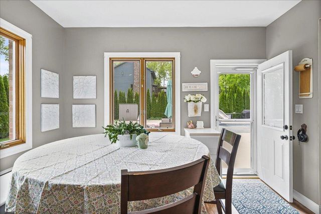 352 Tremont Lane, Valparaiso, IN 46385