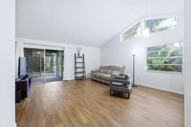 4819 VILLAGE GARDENS DRIVE 110, Sarasota, FL 34234