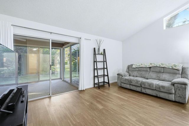 4819 VILLAGE GARDENS DRIVE 110, Sarasota, FL 34234