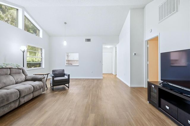 4819 VILLAGE GARDENS DRIVE 110, Sarasota, FL 34234