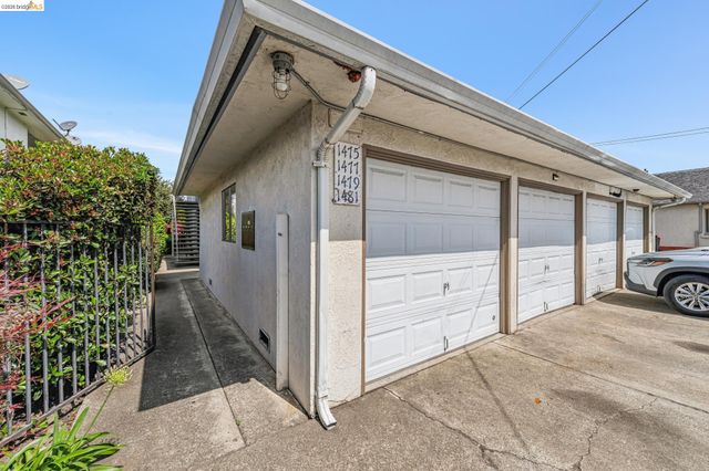 1475 166th Ave., Ashland, CA 94578