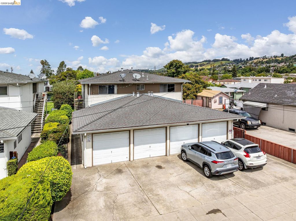 1475 166th Ave., Ashland, CA 94578