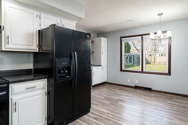 2745 WINDAMERE Way, Rockford, IL 61109