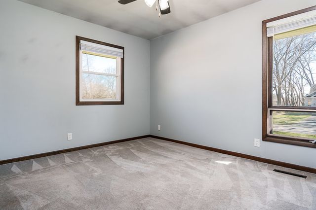 2745 WINDAMERE Way, Rockford, IL 61109