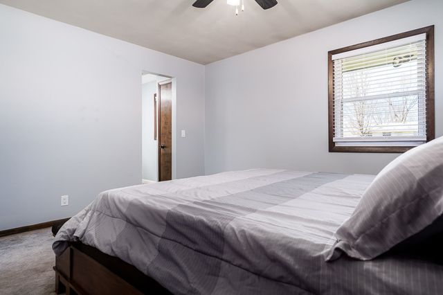 2745 WINDAMERE Way, Rockford, IL 61109