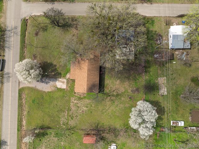 511 E 6th Street, Hulbert, OK 74441