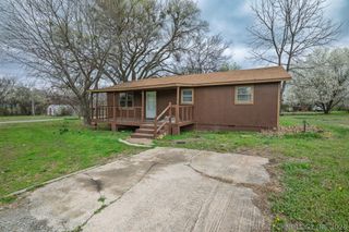 511 E 6th Street, Hulbert, OK 74441