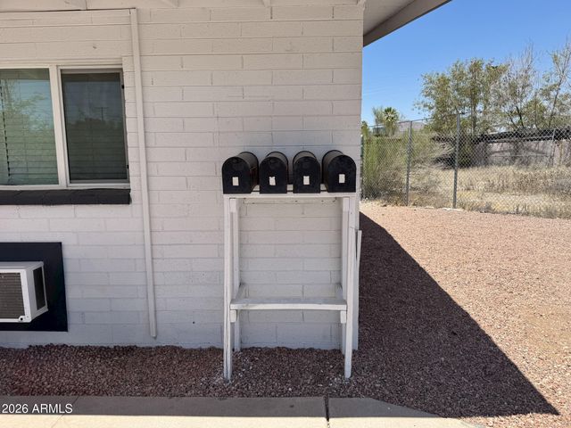1320 N 48TH Place 2, Phoenix, AZ 85008