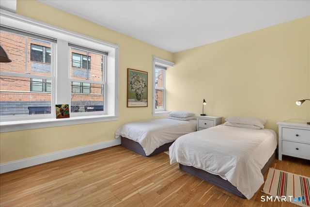 629 Chapel Street 2B, New Haven, CT 06511