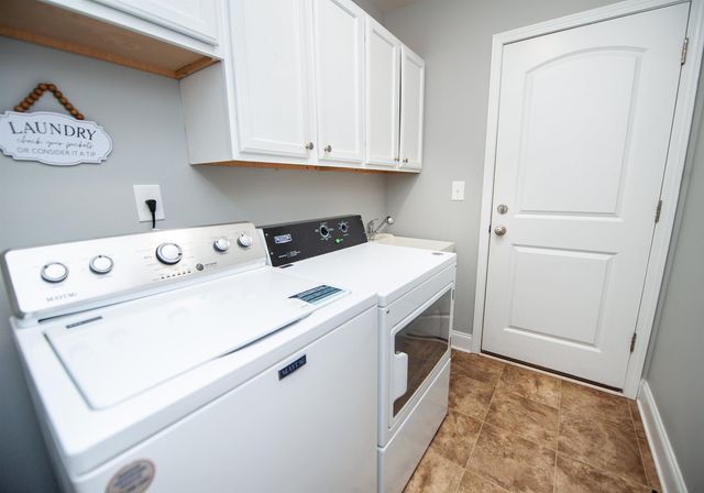 328 E Story Bush Lane, Inman, SC 29349
