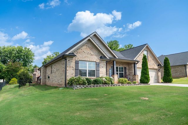 328 E Story Bush Lane, Inman, SC 29349