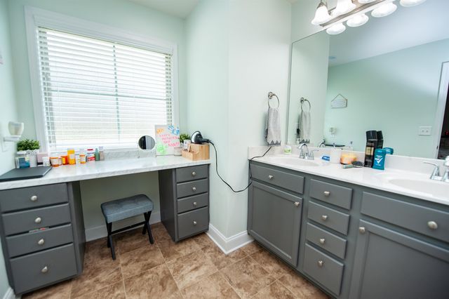 328 E Story Bush Lane, Inman, SC 29349