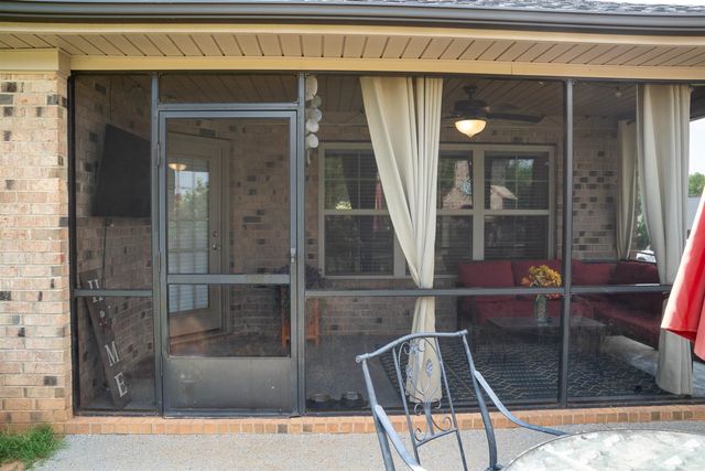 328 E Story Bush Lane, Inman, SC 29349